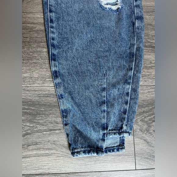 PIMKIE High Waisted Slouchy Cut Out Mom Jeans in Light Blue Size S - Picture 12 of 16